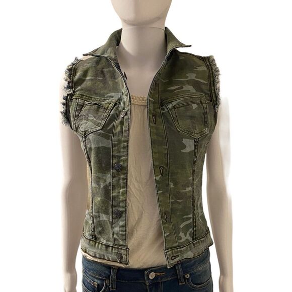 Express Jackets & Blazers - Sleeveless Distressed Reversible Jean Jacket Womens XS Denim Blue Camouflage